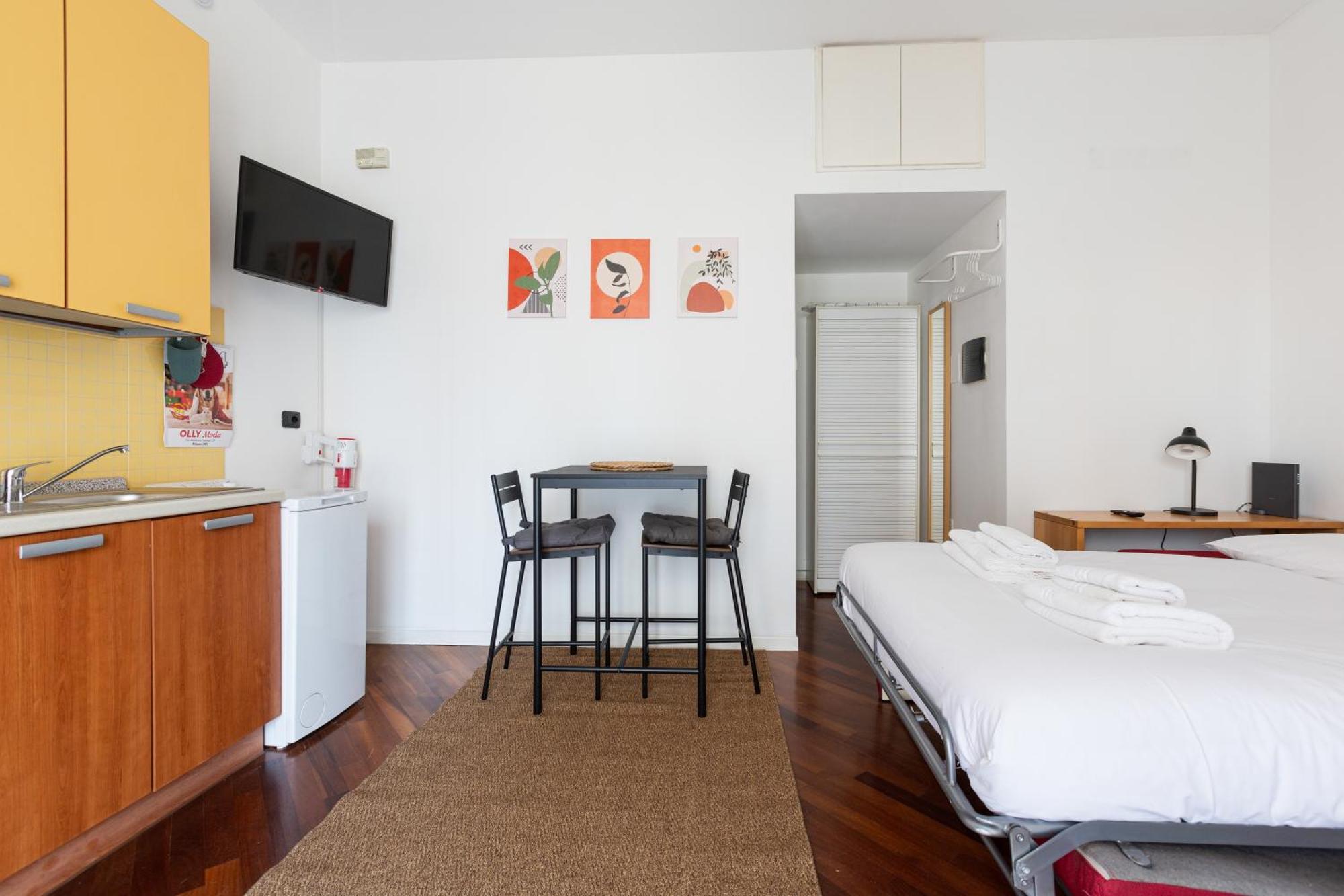 Comfy Only 900m From Affori Fn Station! Milán