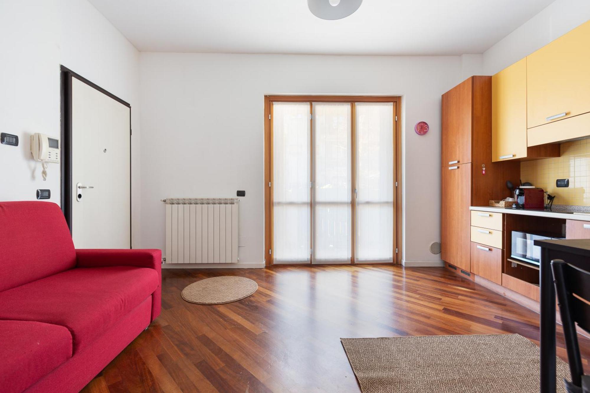 Comfy Only 900m From Affori Fn Station! Apartamento